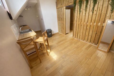 10 Manx Road, Horfield BS7