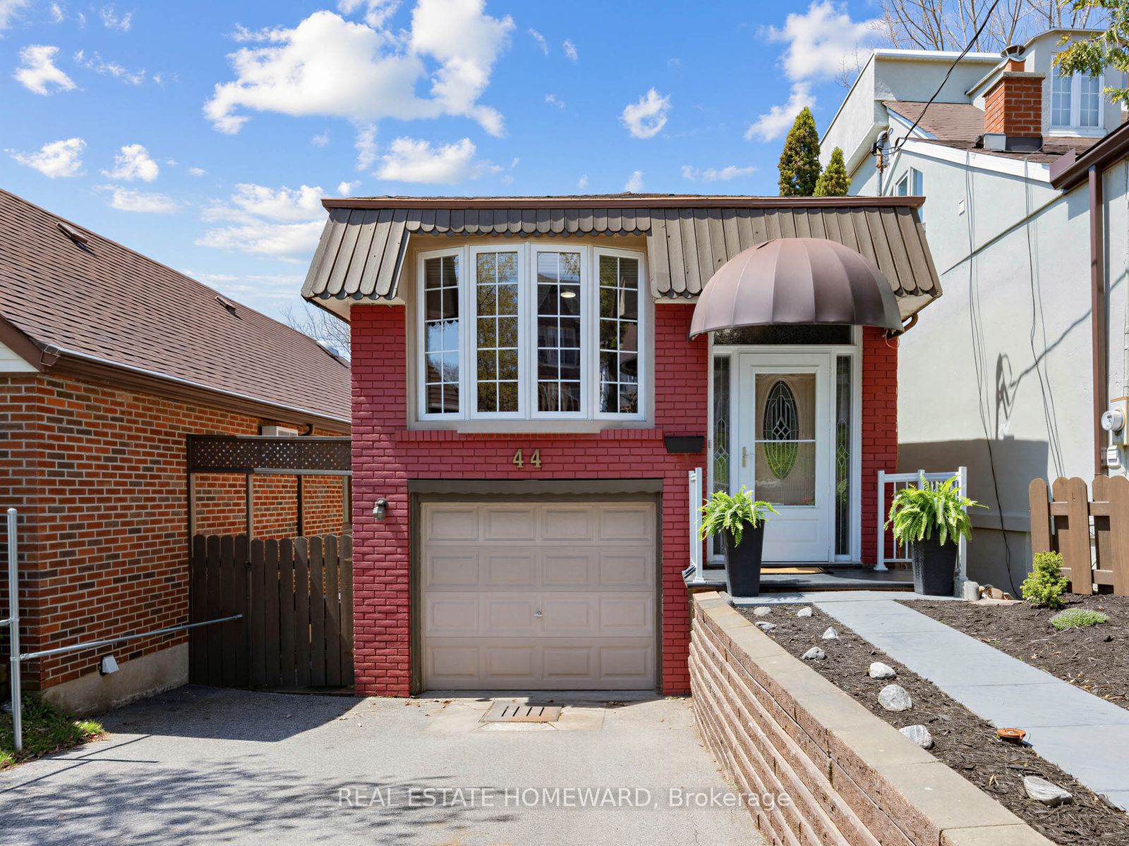 44 Westbourne Avenue, Toronto, ON, M1L 2Y4