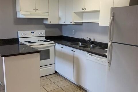 Additional image 7 of 7-81 Dundas Street, Hamilton, ON, L9H 7T5