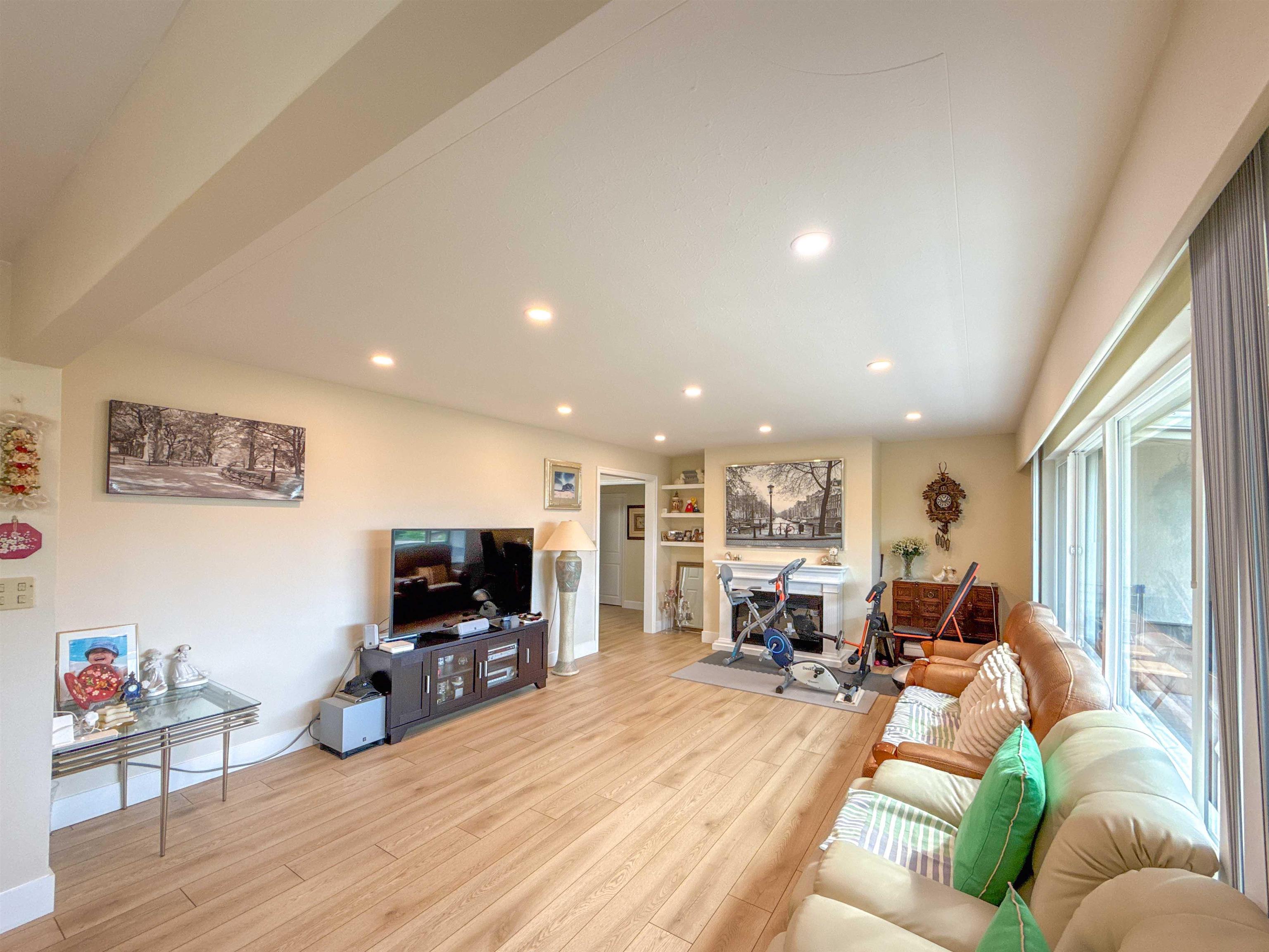 Additional image 3 of 652 Shaw Avenue, Coquitlam, BC, V3K 2R6