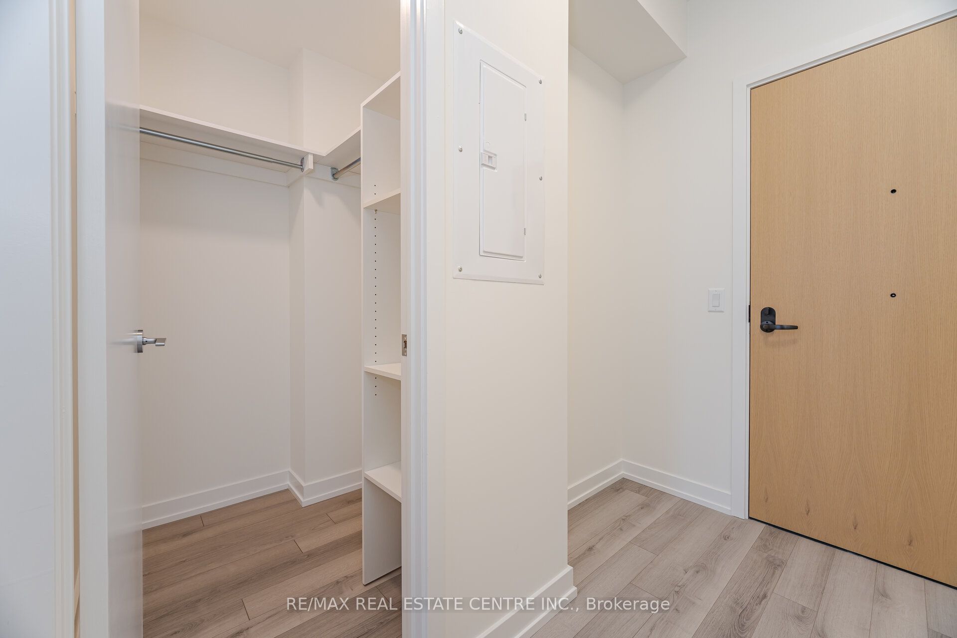 Additional image 3 of 3505-89 Church Street, Toronto, ON, M5C 0B7