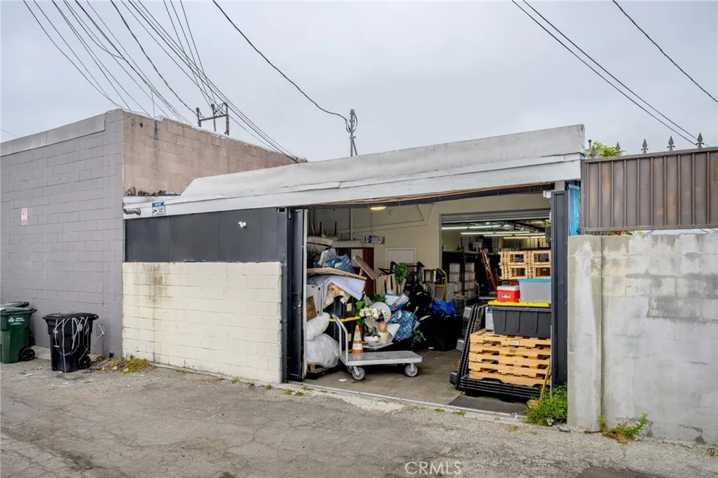 Additional image 24 of 3210 N San Fernando Blvd, Burbank, CA 91504