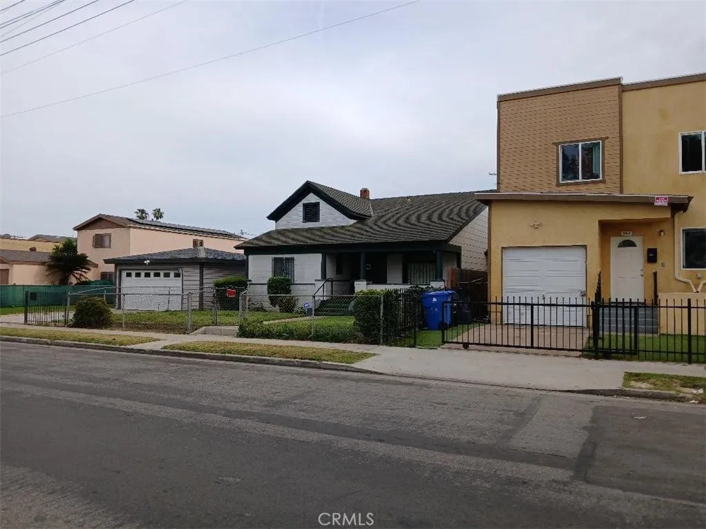 Additional image 5 of 940 W 78th Street, Los Angeles, CA 90044