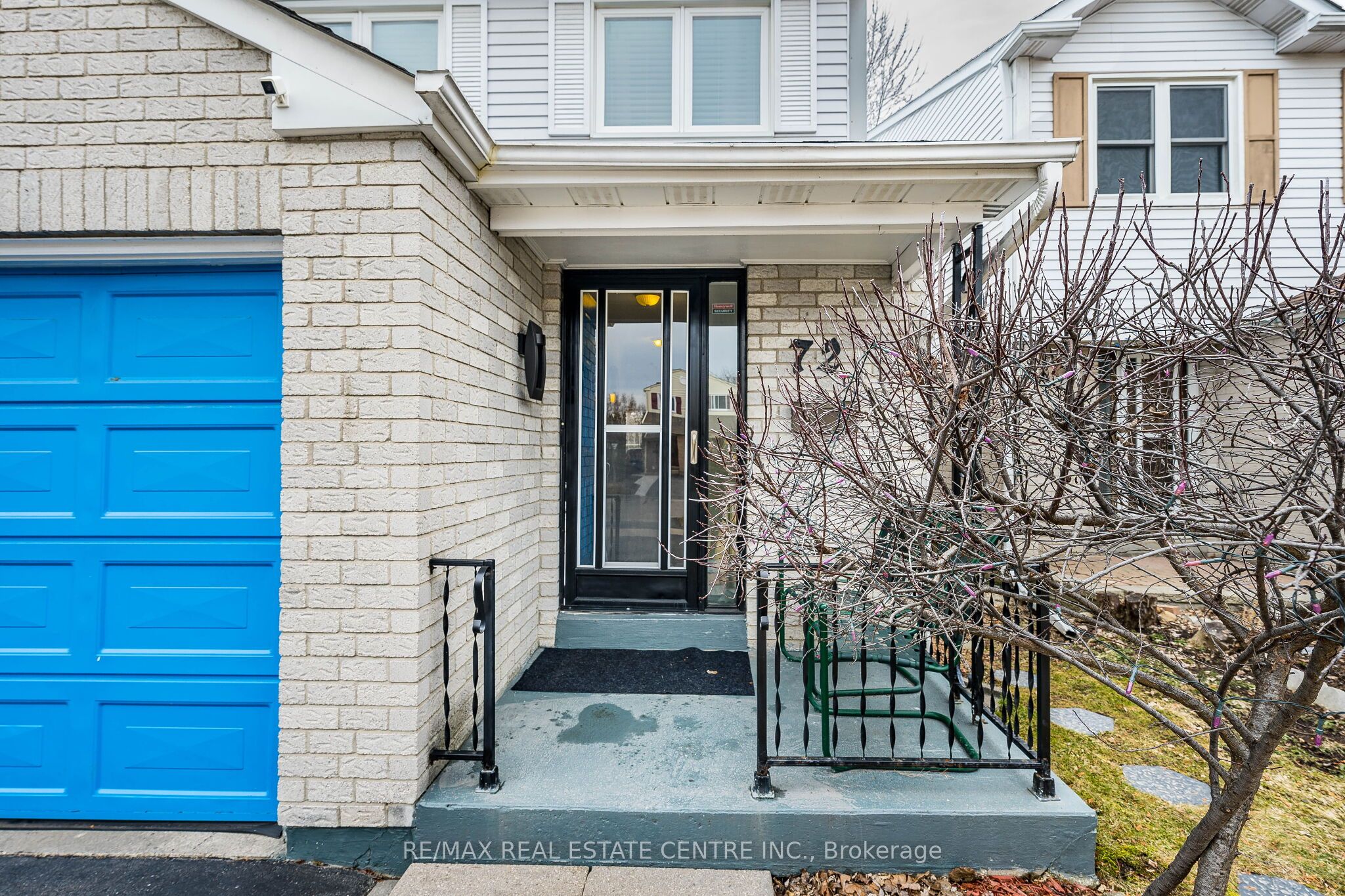 72 Malabar Crescent, Brampton, ON, L6S 3X8 photo 3