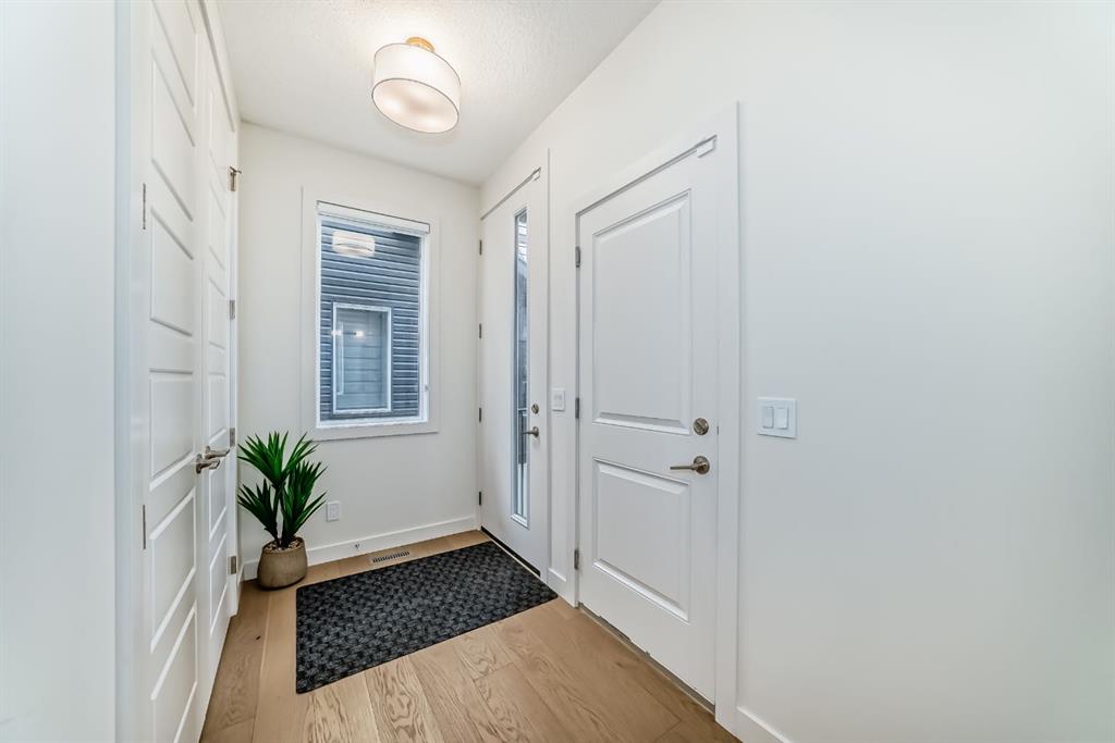 Additional image 4 of 35 Waterford Manor, Chestermere, AB, T1X 2T9