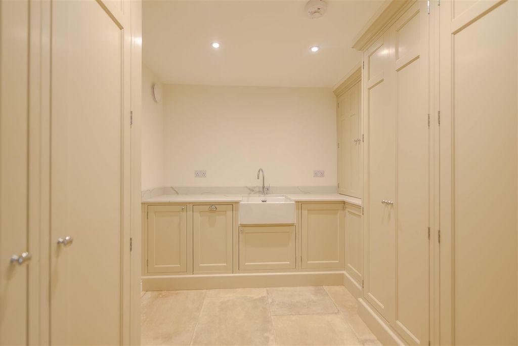Additional image 13 of 4 bed detached house for sale15B Main Road, Duston, Northampton NN5