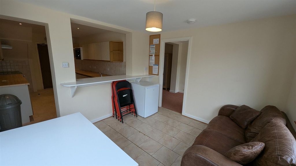 Additional image 11 of 6 bed shared accommodation to rentTeddington Close, Bath BA2