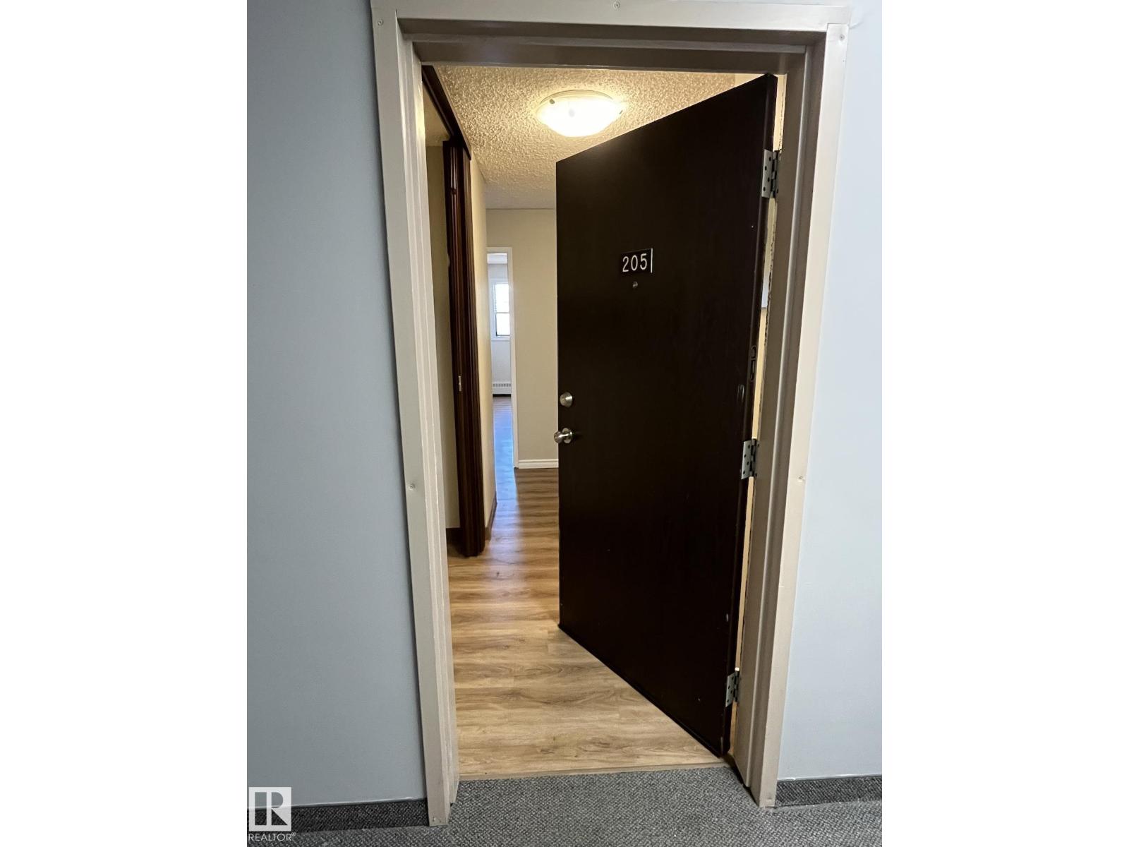Additional image 2 of 205-51 Brown Street, Stony Plain, AB, T7Z1P2