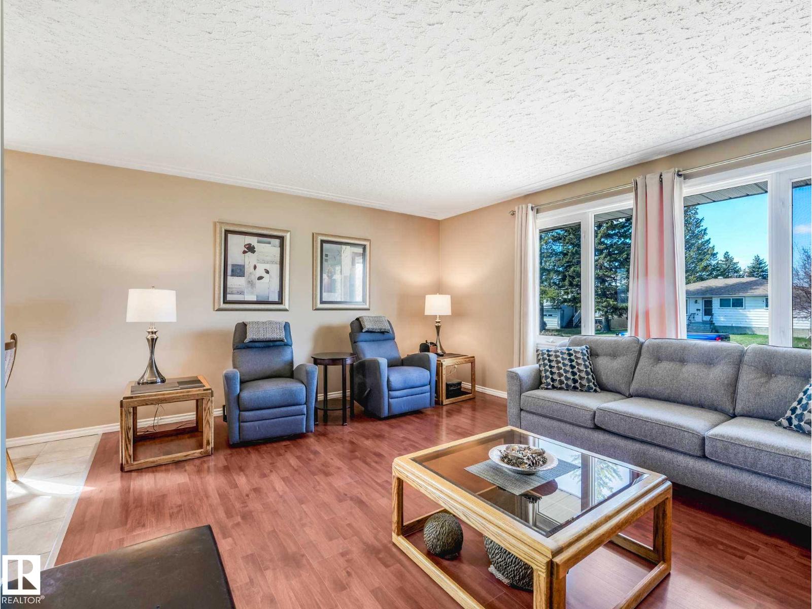 Additional image 6 of 12715 95 Street NW, Edmonton, AB, T5E3X8