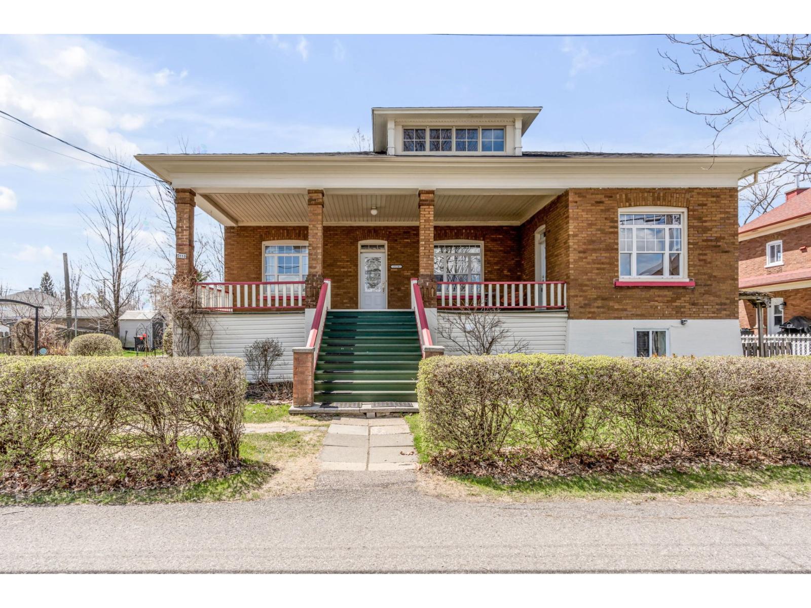 3110-3116 Rue Anne-Aymard
