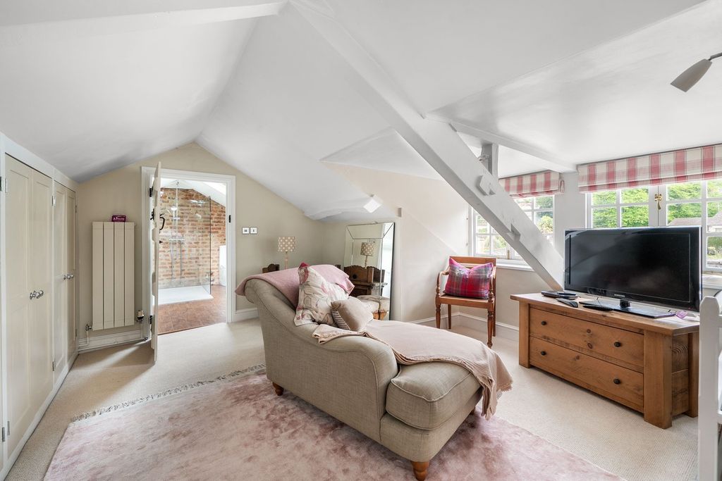 Additional image 17 of 3 bed flat for saleThrupp Lane, Thrupp, Stroud GL5