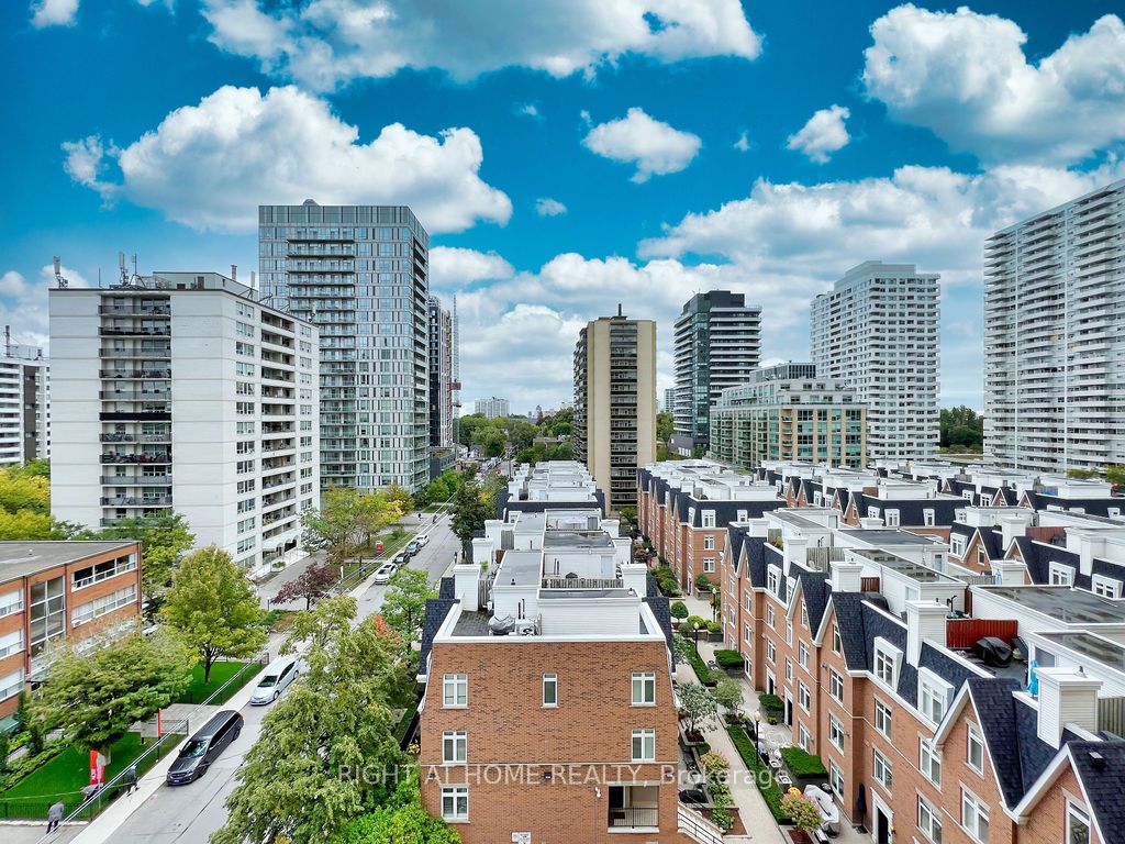 Additional image 2 of 905-123 Eglinton Avenue, Toronto, ON, M4P 1J2