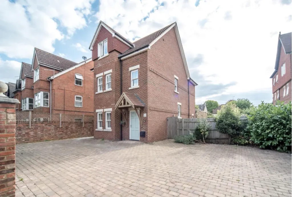 Additional image 10 of 6 bed detached house to rentClapham Road, Bedford MK41