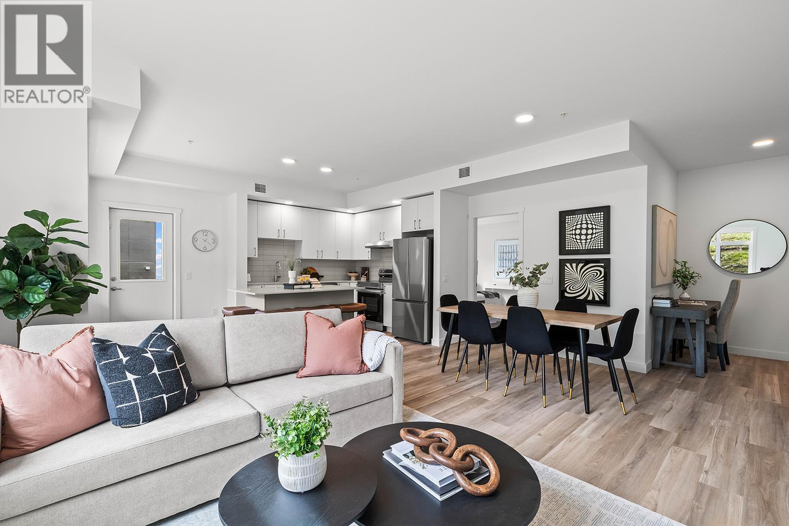 418-1057 Frost Road, Kelowna, BC, V1W0G7