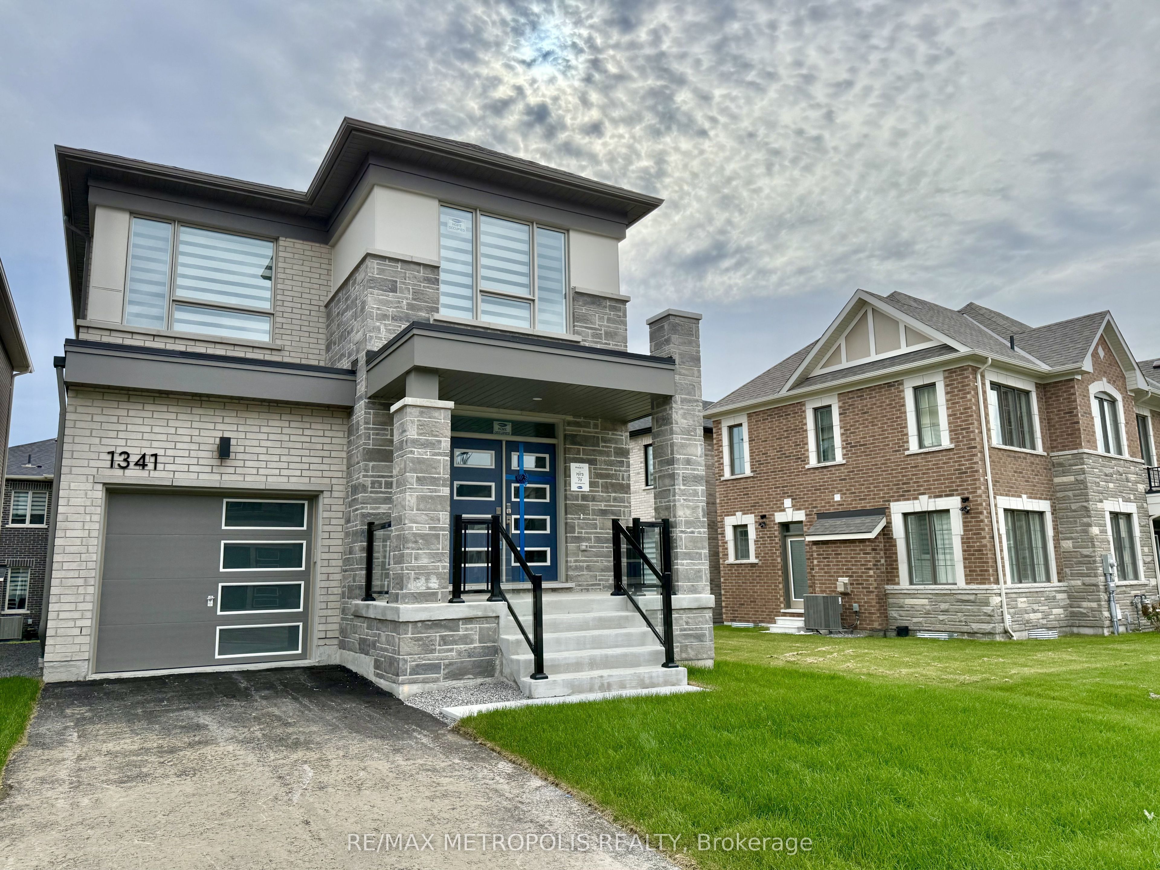 Additional image 2 of 1341 Glamorgan Manor, Pickering, ON, L1X 0N1
