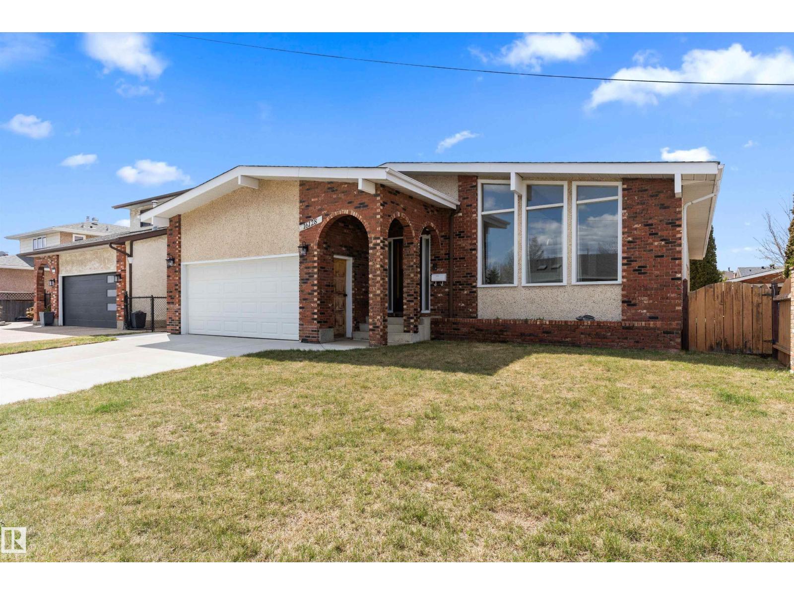 Additional image 2 of 16128 98 Street NW, Edmonton, AB, T5X4Y7