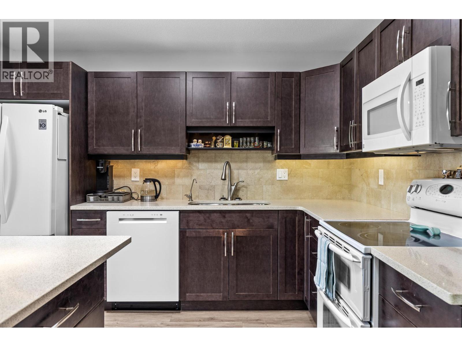 Additional image 4 of 19-1530 Kelglen Crescent, Kelowna, BC, V1Y6K7