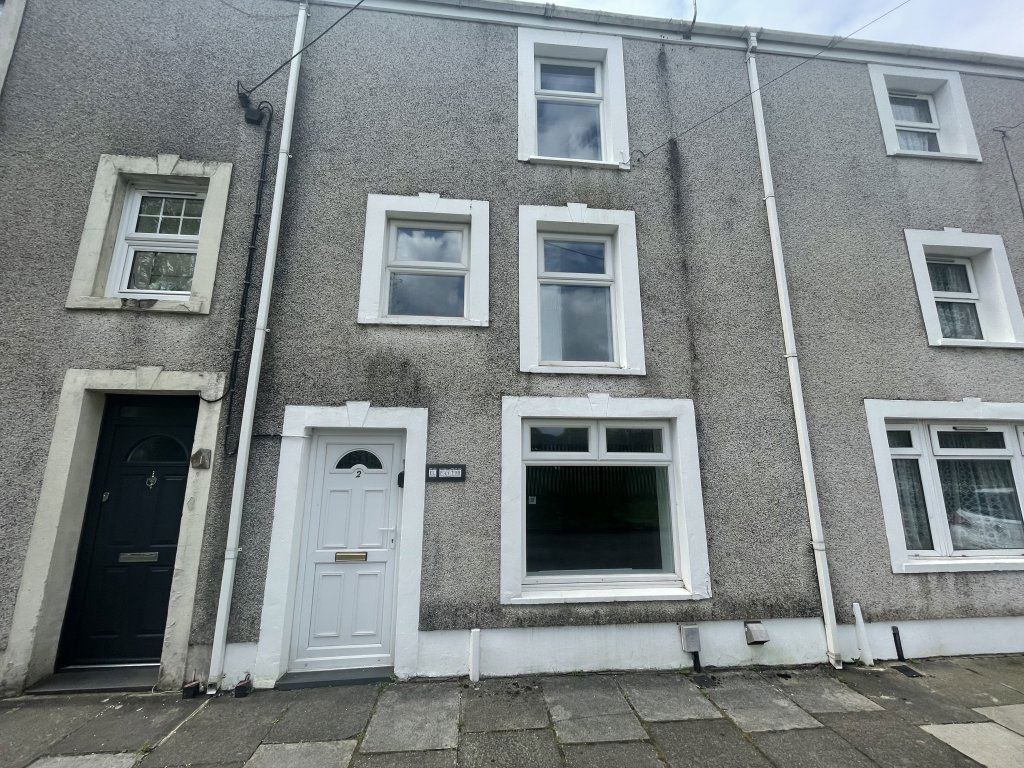 3 bed property to rentEbbw Vale Row, Cwmavon SA12