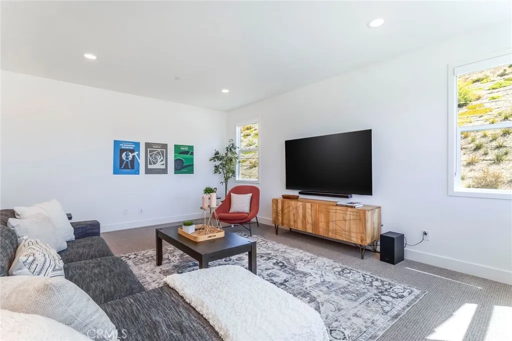Additional image 83 of 17701 Ridgeline Court, Saugus, CA 91350