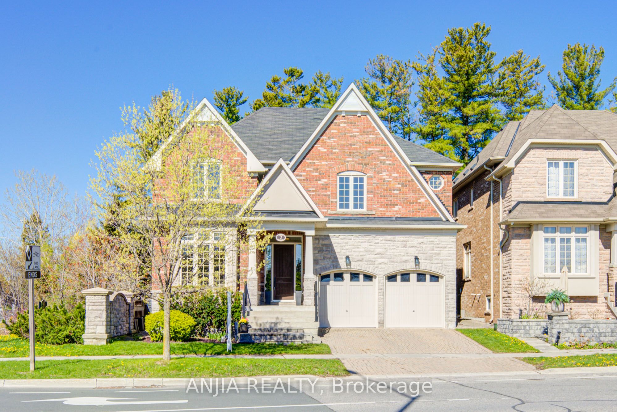 2 Yorkton Boulevard, Markham, ON, L6C 0J9
