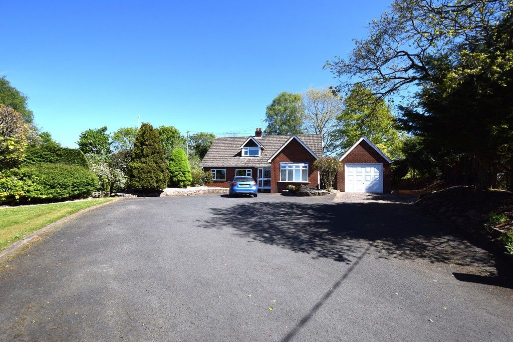 3 bed detached house to rentOakfield, Newcastle Road, Market Drayton, Shropshire TF9