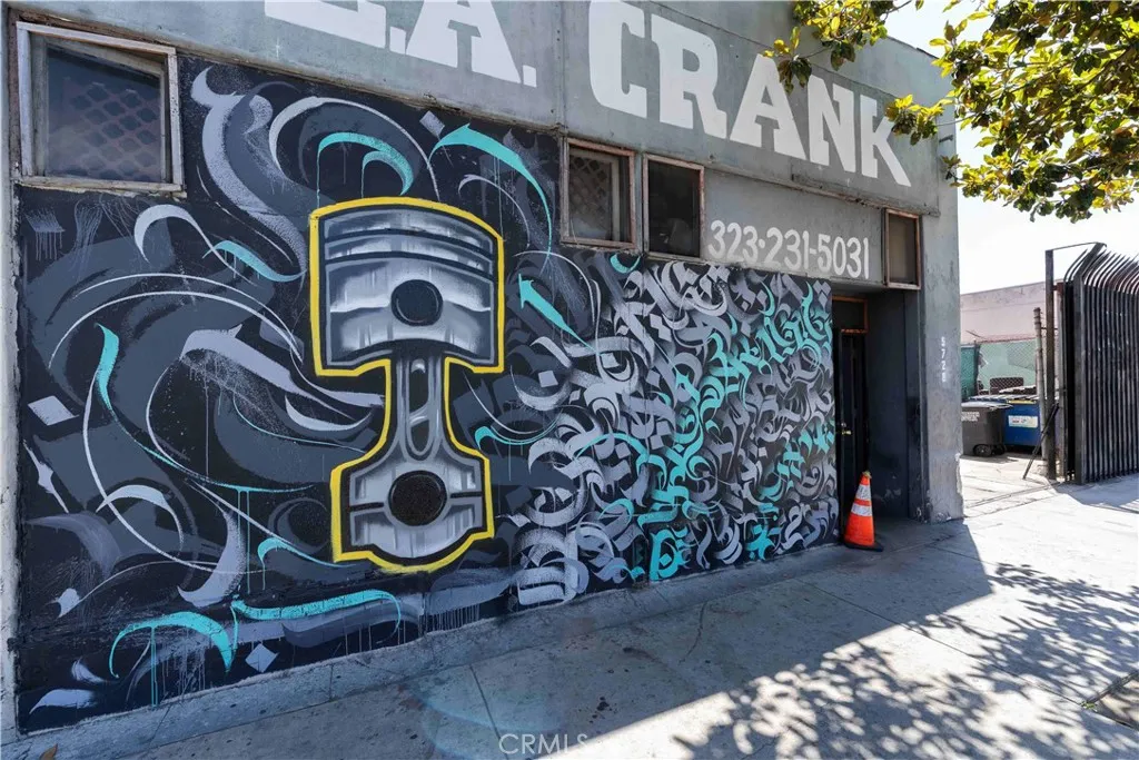 Additional image 2 of 5726 S Central Avenue, Los Angeles, CA 90011