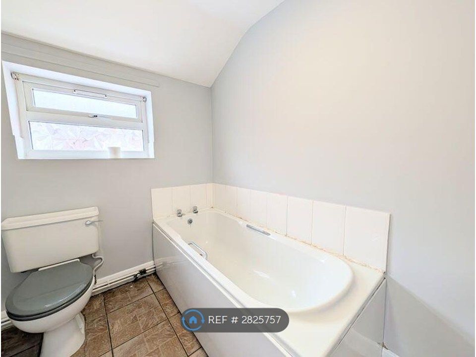 Additional image 3 of 3 bed terraced house to rentMontague St, Cleethorpes DN35