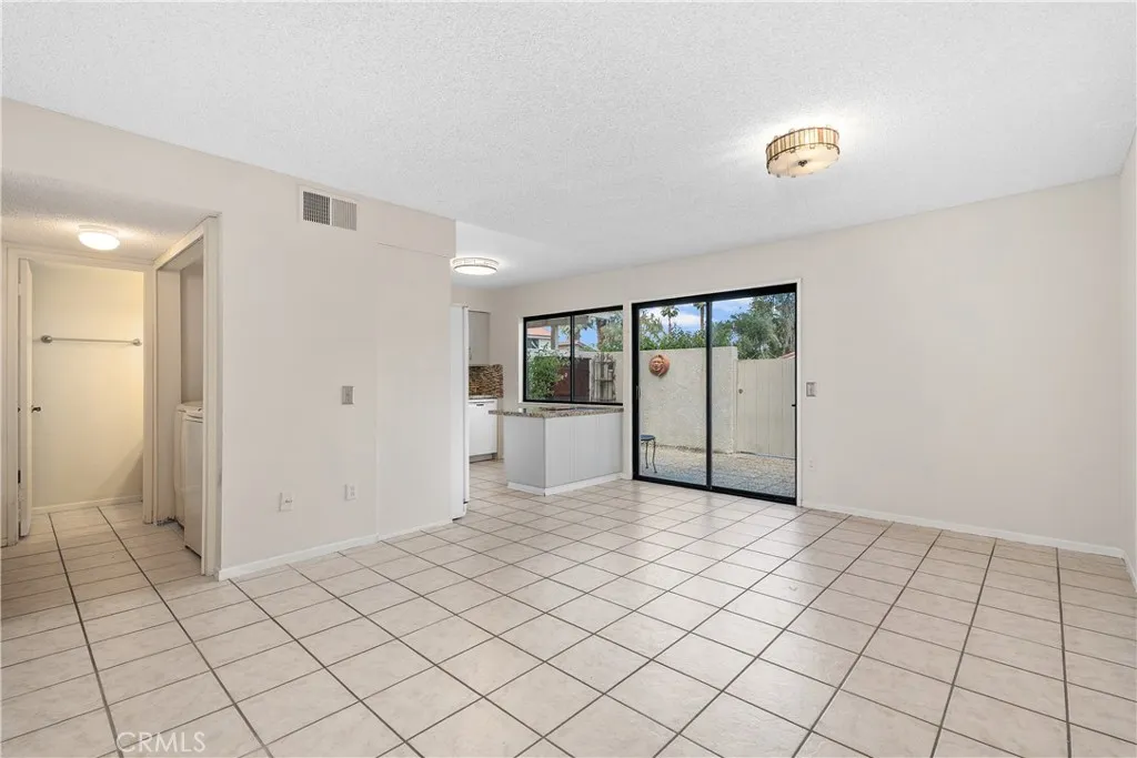 Additional image 17 of 2010 Lawrence Crossley Rd, Palm Springs, CA 92264