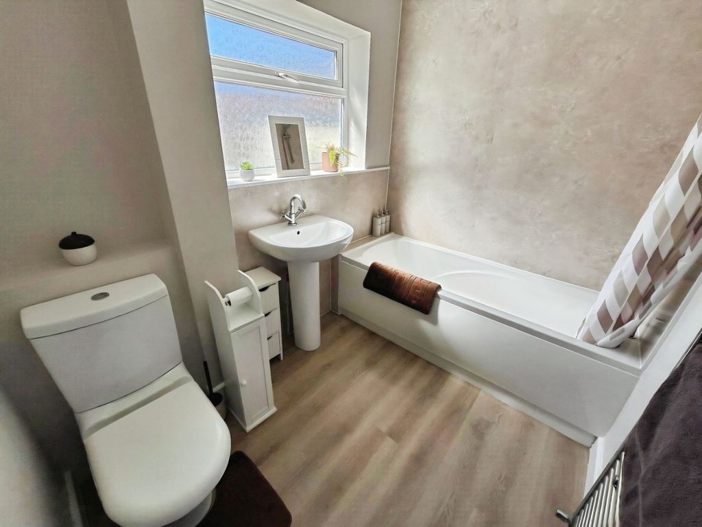 Additional image 12 of 2 bed flat for saleHyde Street, South Shields, Tyne And Wear NE33