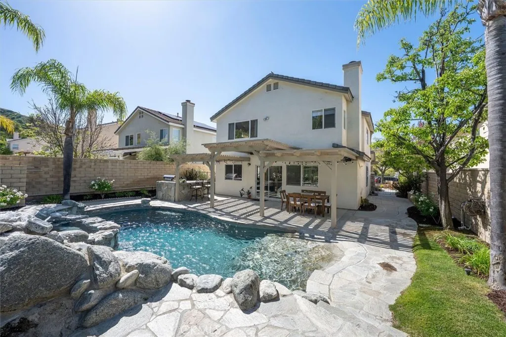 Additional image 37 of 17781 Maplehurst Place, Canyon Country, CA 91387