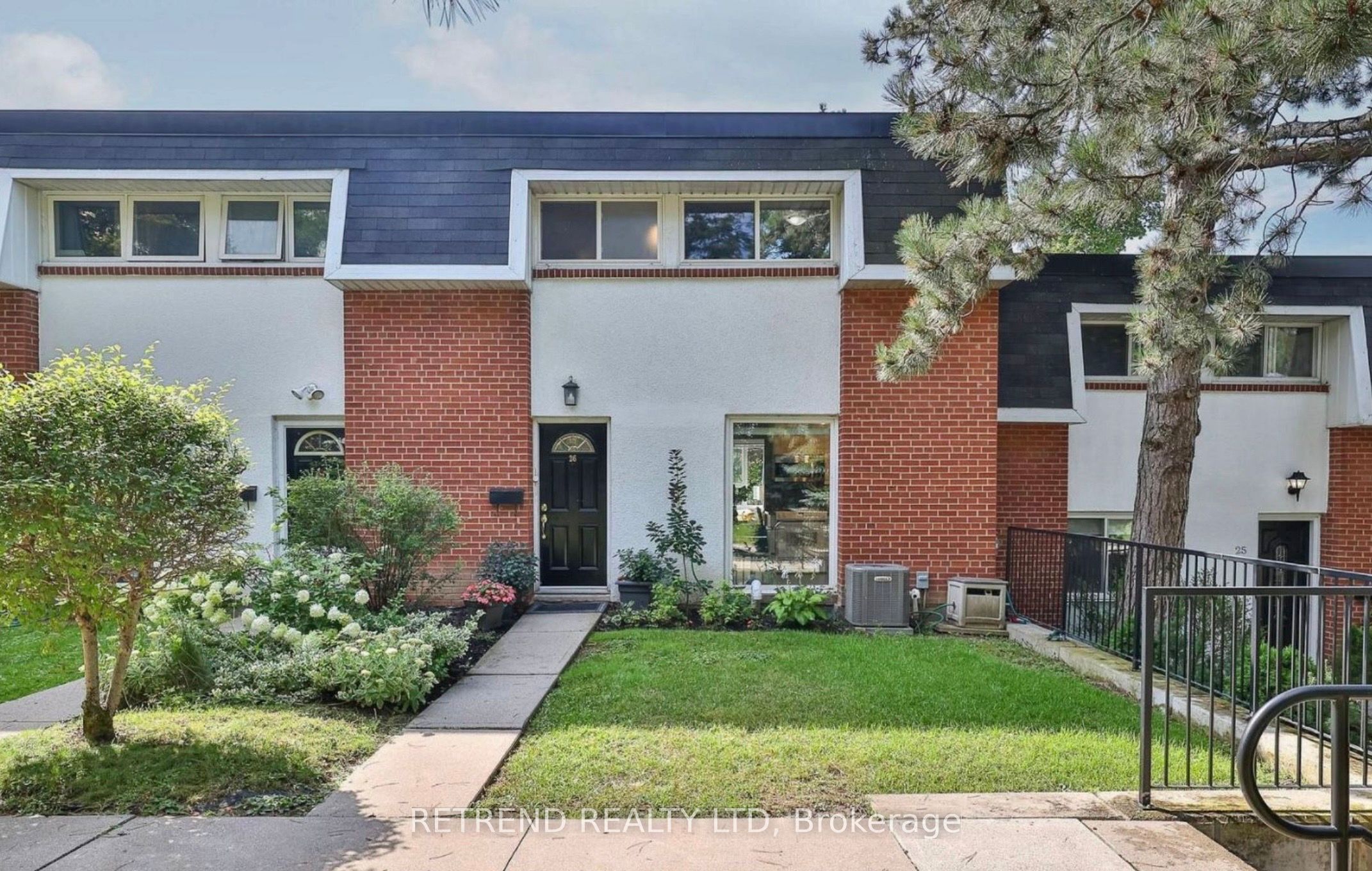 26-94 George Henry Boulevard, Toronto, ON, M2J 1E7