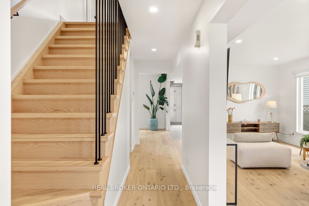 Additional image 3 of 386 Pauline Charron Place, Ottawa, ON, K1L 8L3