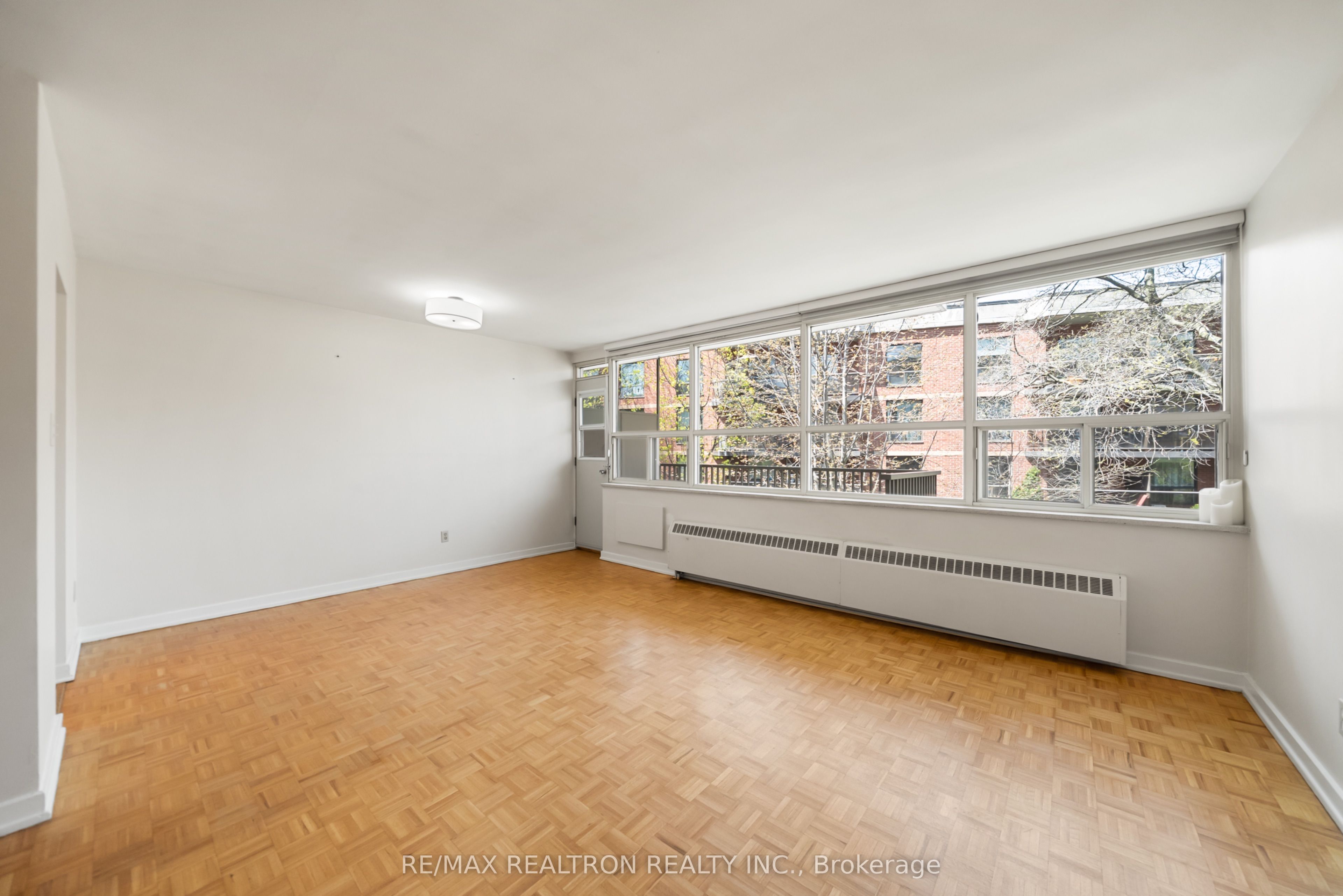 Additional image 6 of 306-160 The Donway N/a W, Toronto, ON, M3C 2G1