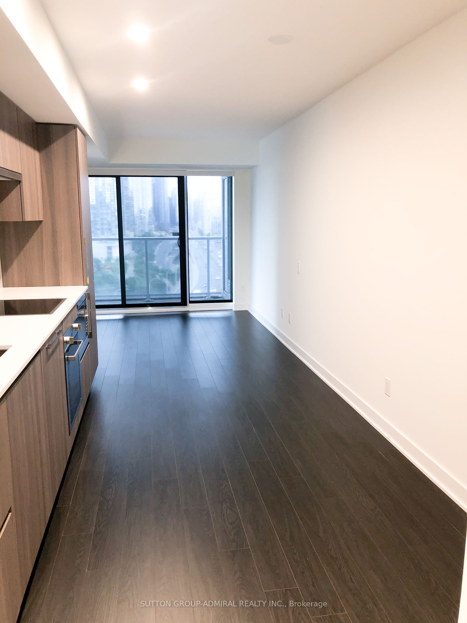 Additional image 2 of 1606-19 Bathurst Street, Toronto, ON, M5V 0N2