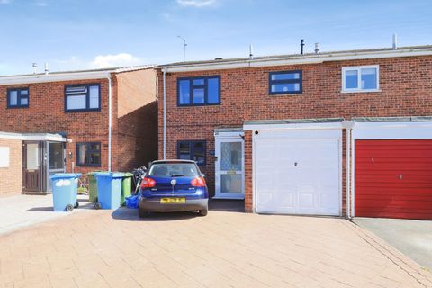 Benson Close, Perton Wolverhampton, Staffordshire WV6