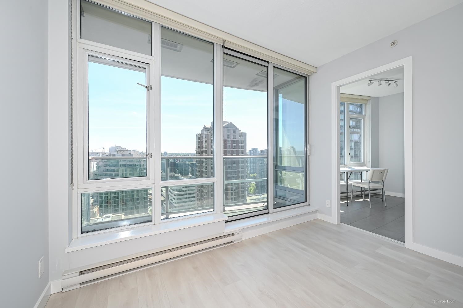 Additional image 4 of 2205-833 Homer Street, Vancouver, BC, V6B 0H4