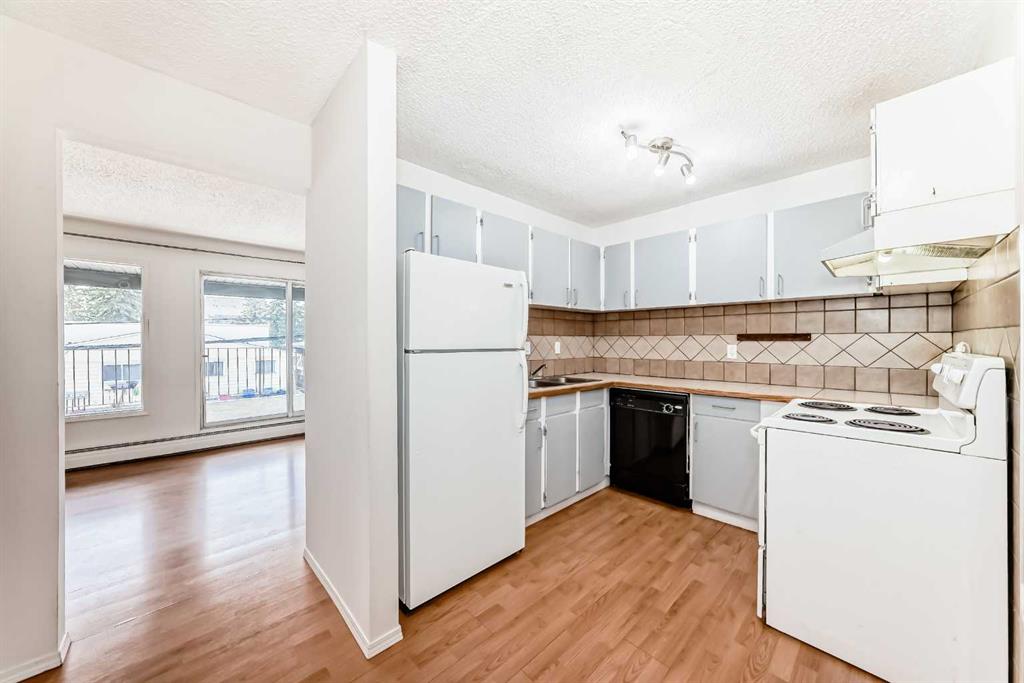 Additional image 4 of 104-1633 26 Avenue SW, Calgary, AB, T2T 1C7