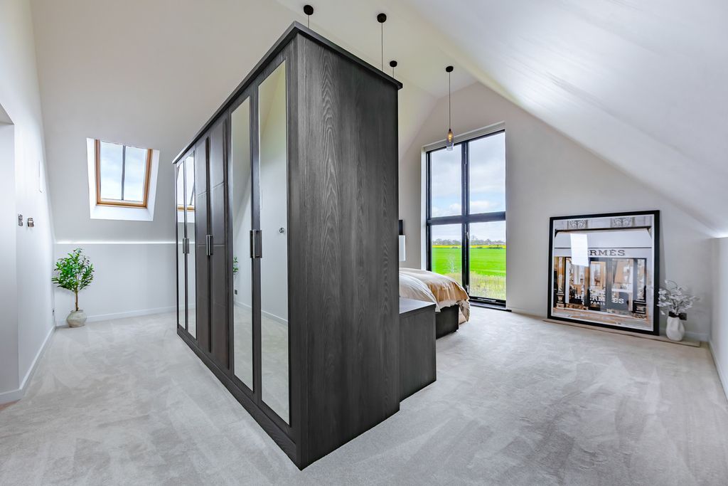 Additional image 24 of 6 bed barn conversion for saleBedfield Road, Woodbridge IP13