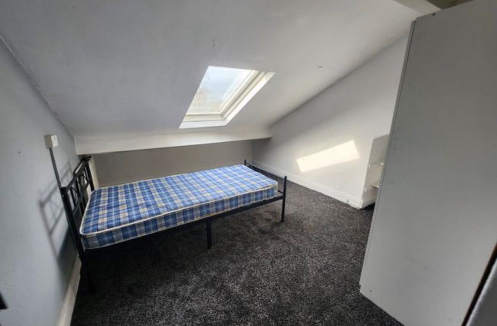 Additional image 24 of 13 bed shared accommodation to rentLittle Horton Lane, Bradford BD5