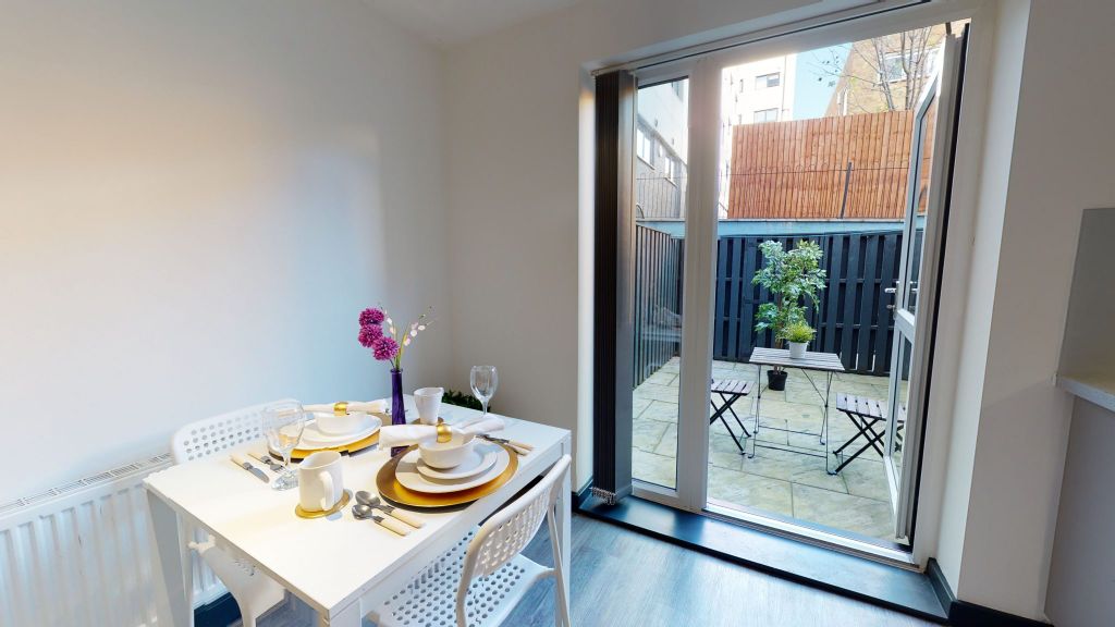 Studio to rentDumfries Street, Luton LU1 photo 4