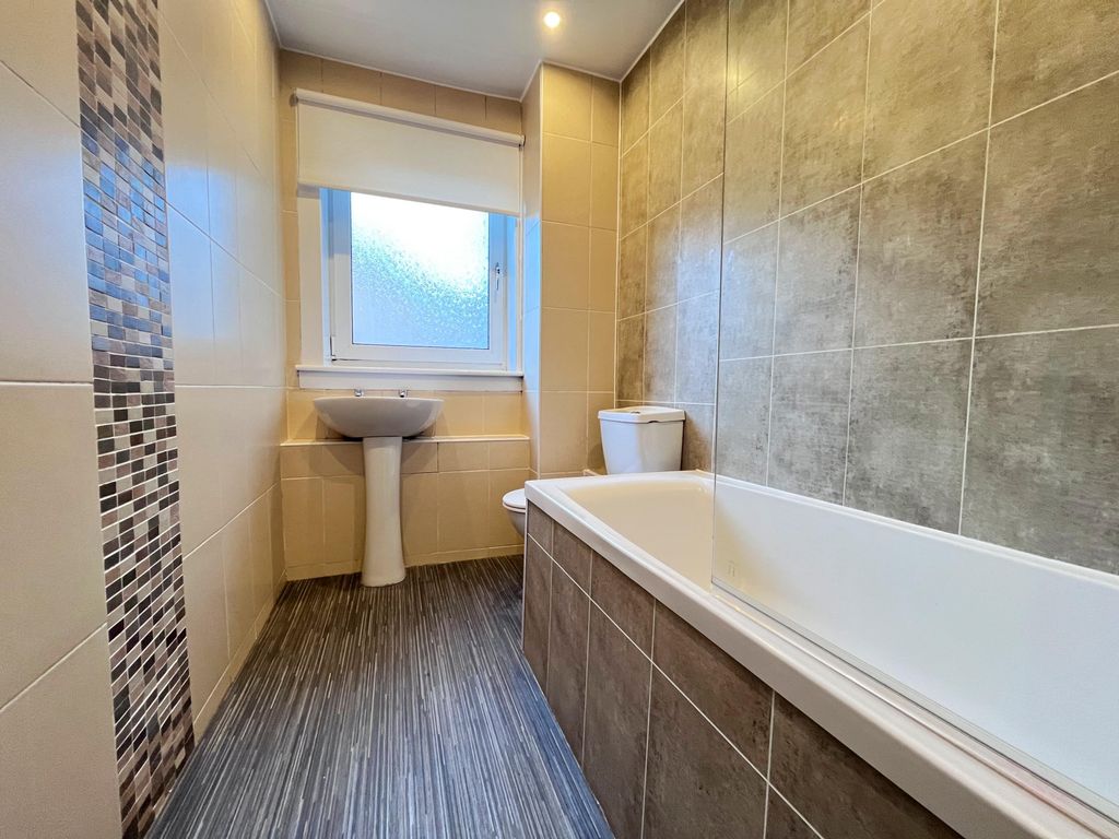 Additional image 7 of 2 bed flat to rentGlebe Street, Hamilton ML3