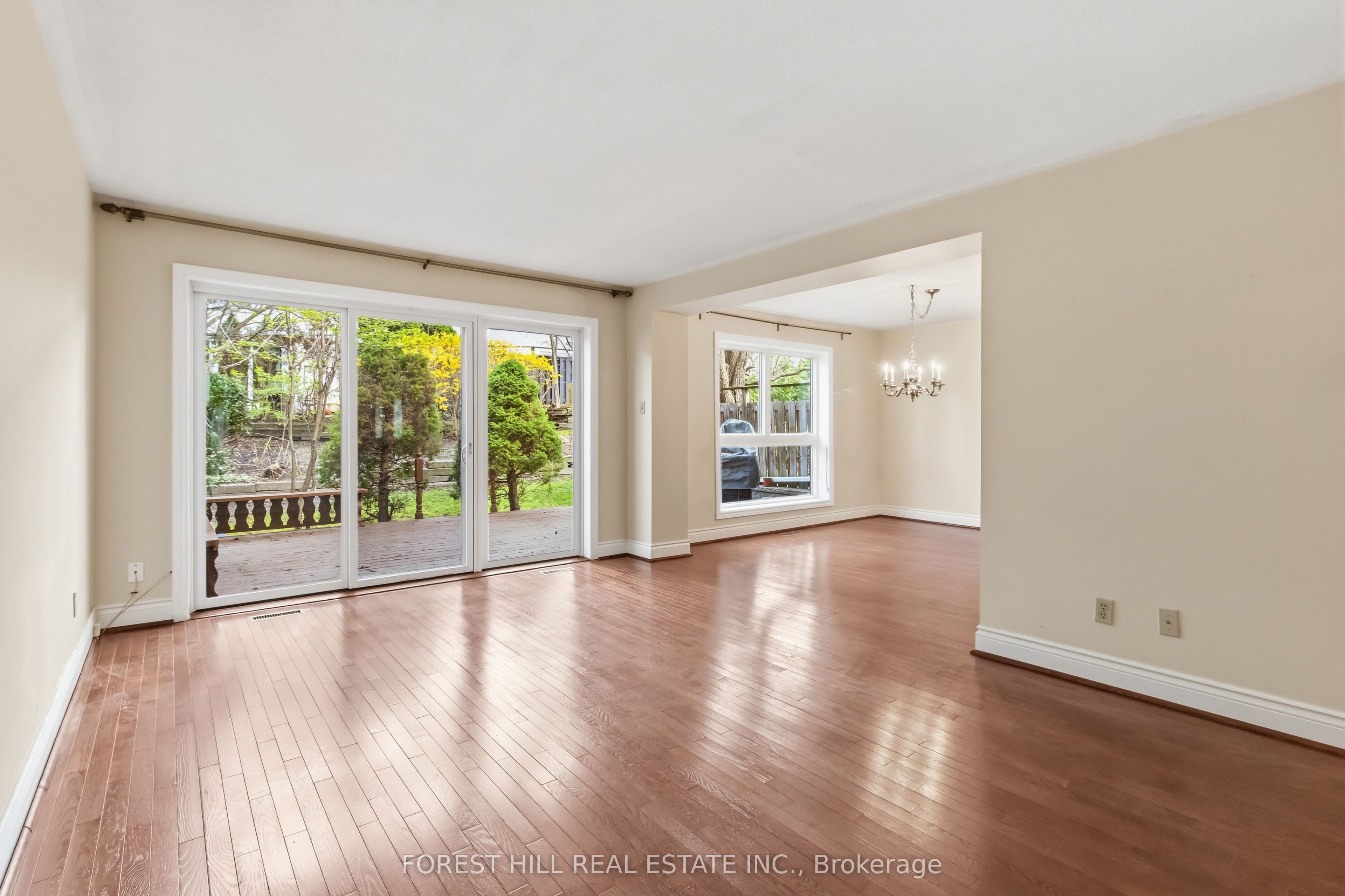 Additional image 5 of 61 Snowshoe Mill Way, Toronto, ON, M2L 1T4
