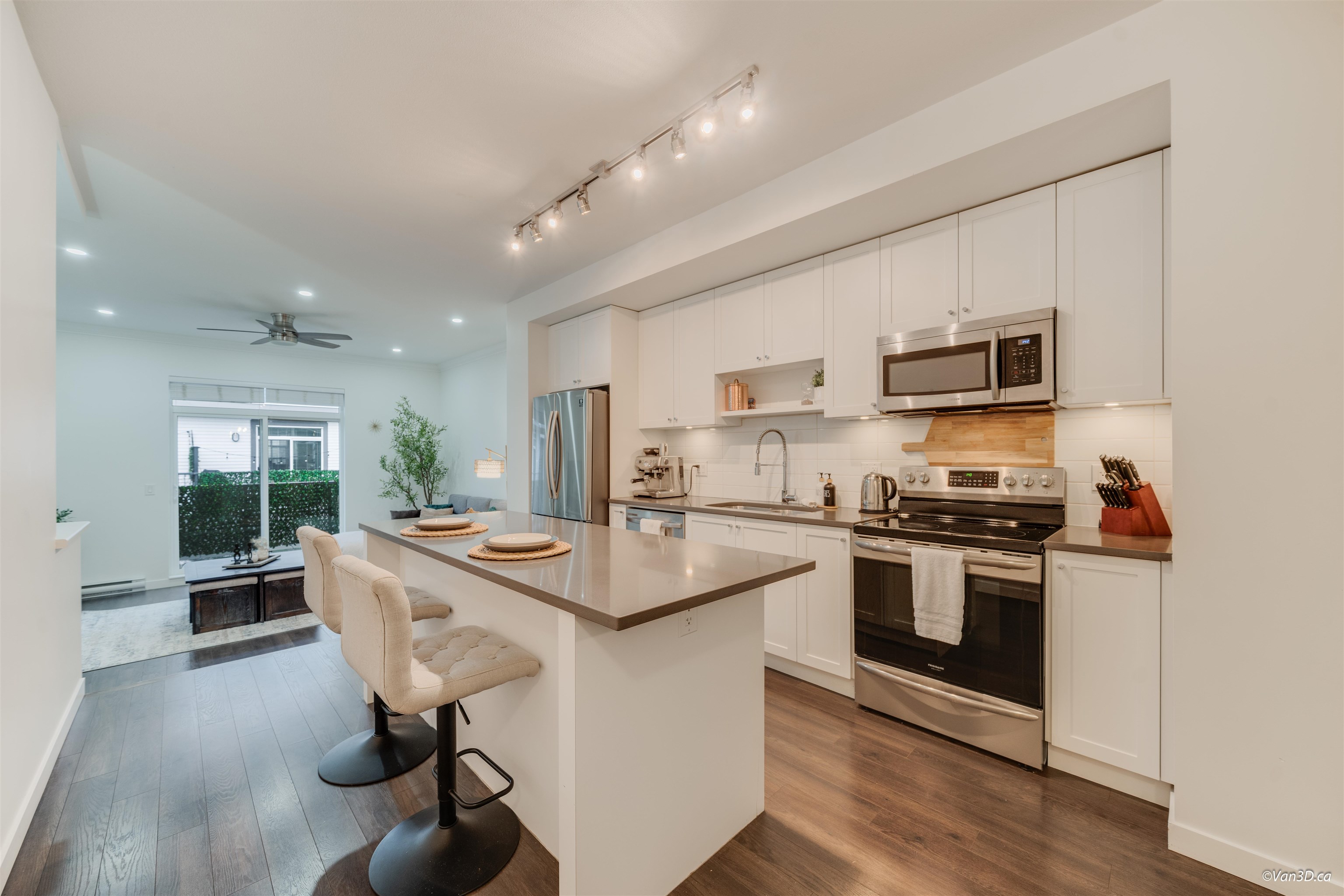 Additional image 5 of 111-8168 136a Street, Surrey, BC, V3M 3M4