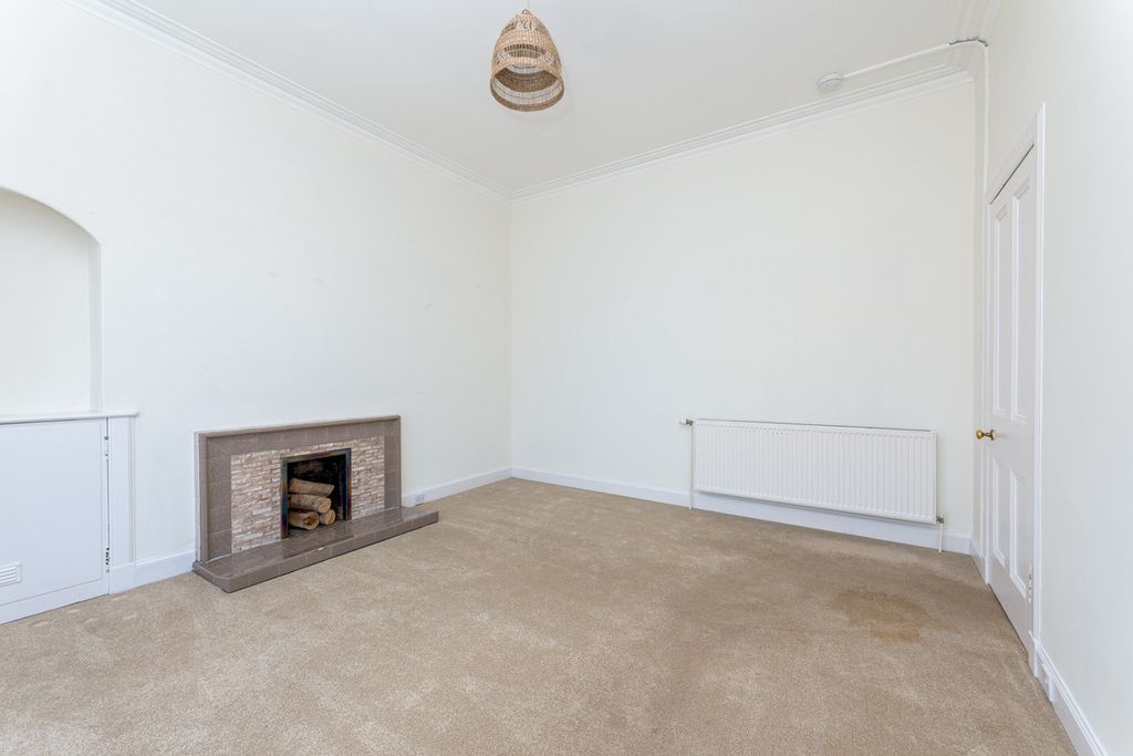 Additional image 3 of 1 bed flat for saleDunlop Street, Strathaven ML10