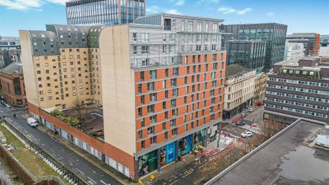 Flat 4/1, 350 Argyle Street, Block A The Bridge G2