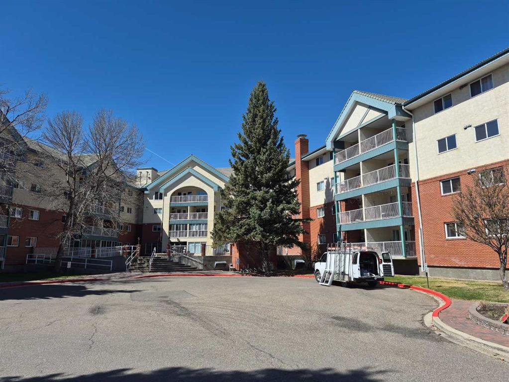 418-20 3 Street S, Lethbridge, AB, T1J 4P1