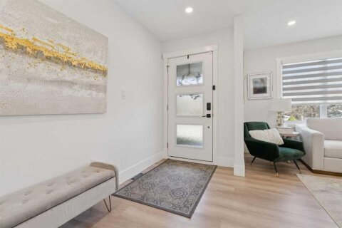 Additional image 8 of 691 Brookpark Drive SW, Calgary, AB, T2W 2X2