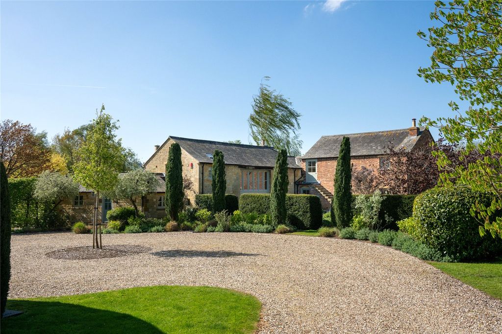 Additional image 2 of 5 bed detached house for salePaxford, Moreton-In-Marsh, Gloucestershire GL56