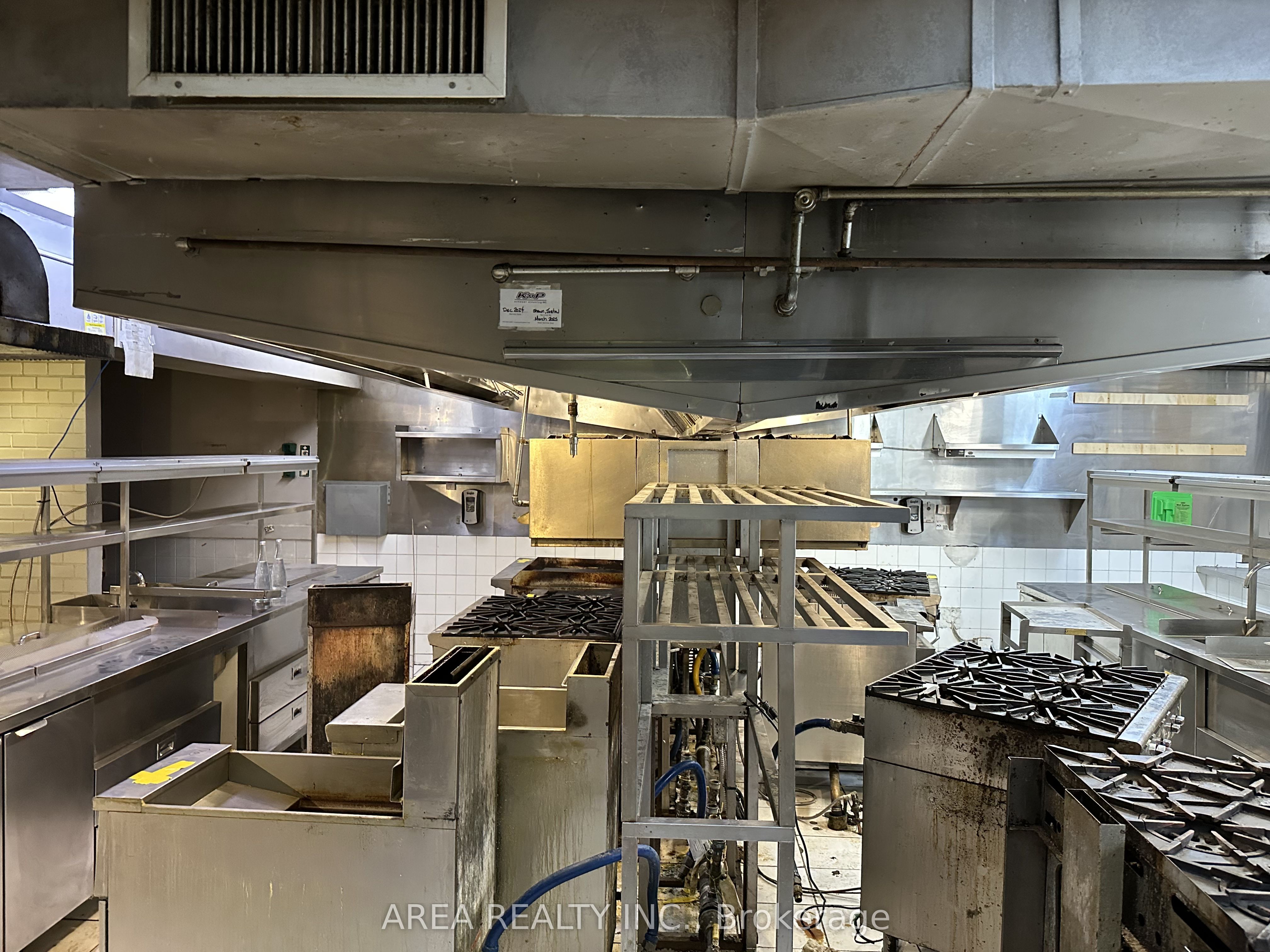 Additional image 5 of 1-2472 Yonge Street, Toronto, ON, M4P 2H5
