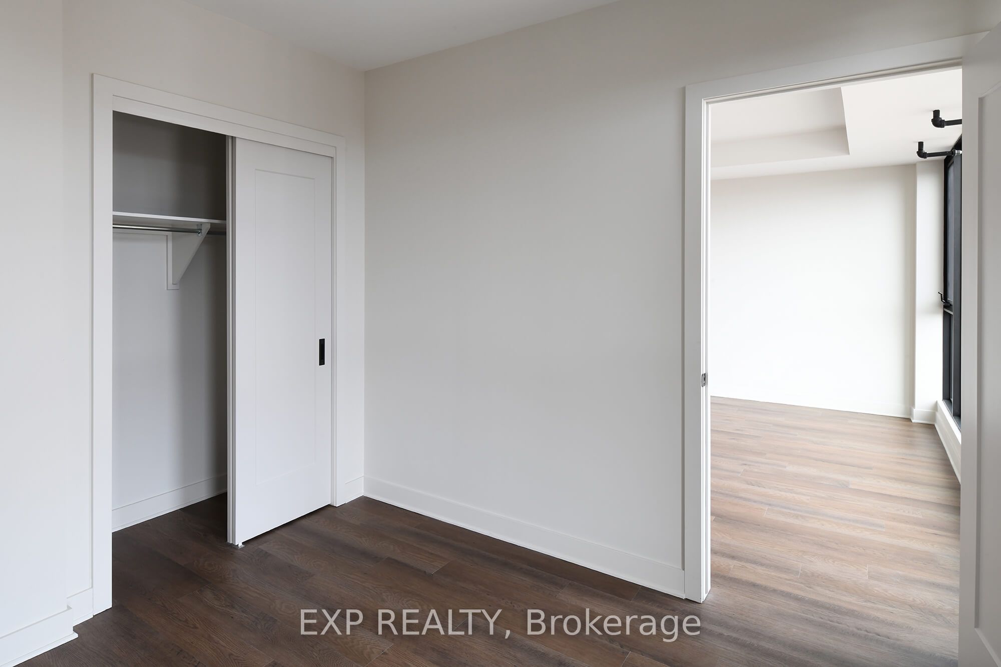 Additional image 5 of 604-331 Cooper Street, Ottawa, ON, K2P 0G5